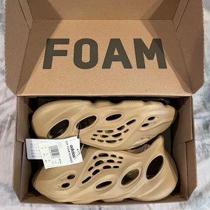 YEEZY FOAM RUNNER OCHRE